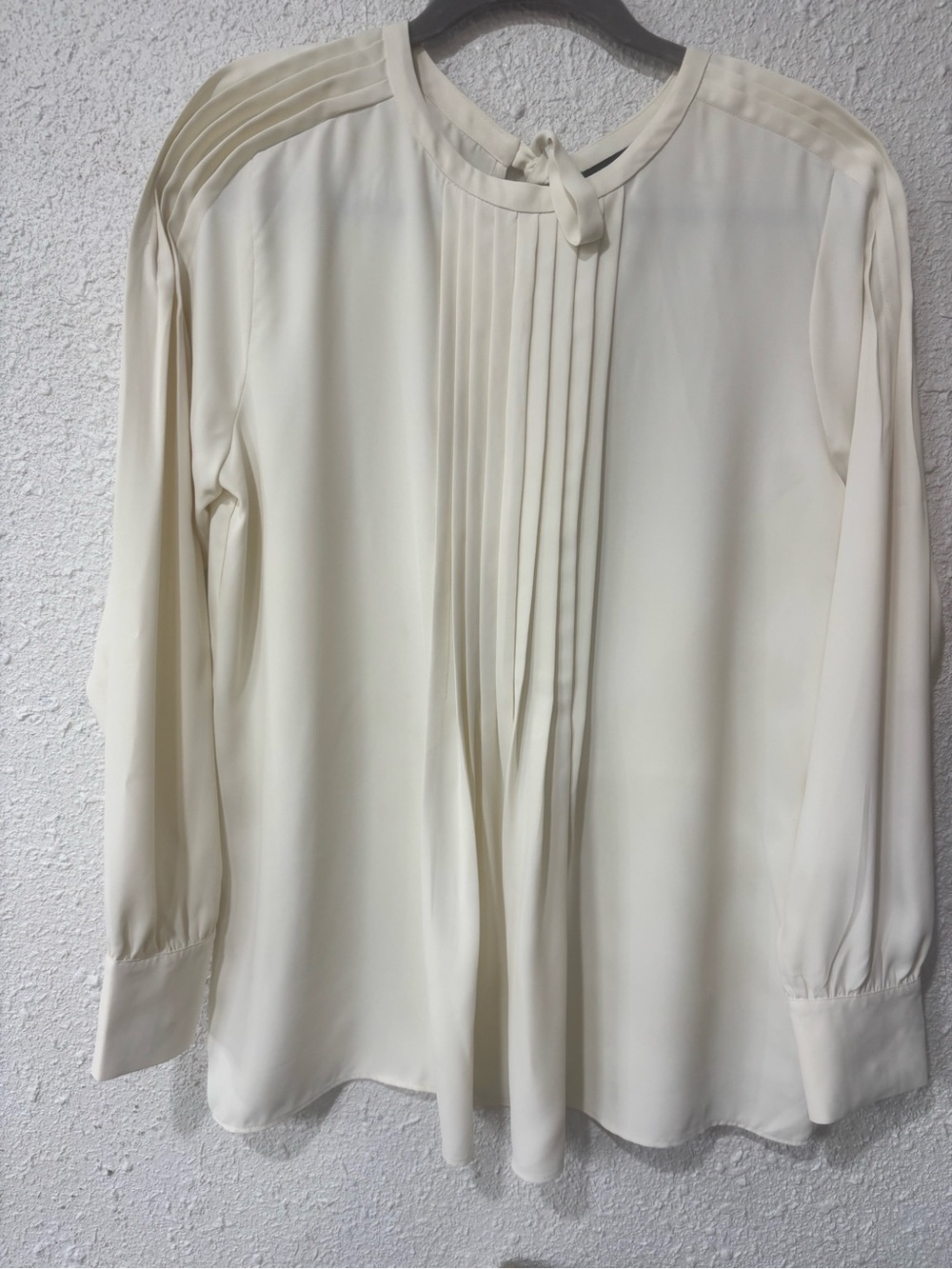 Ann Taylor Ivory Pleated Front Tie Blouse